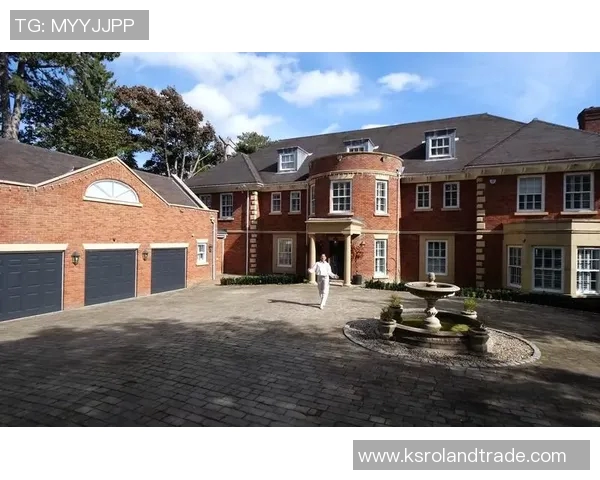 全球足球十大球星豪宅内景曝光 看看他们的奢华生活空间 全球足球十大球星豪宅内景曝光 看看他们的奢华生活空间