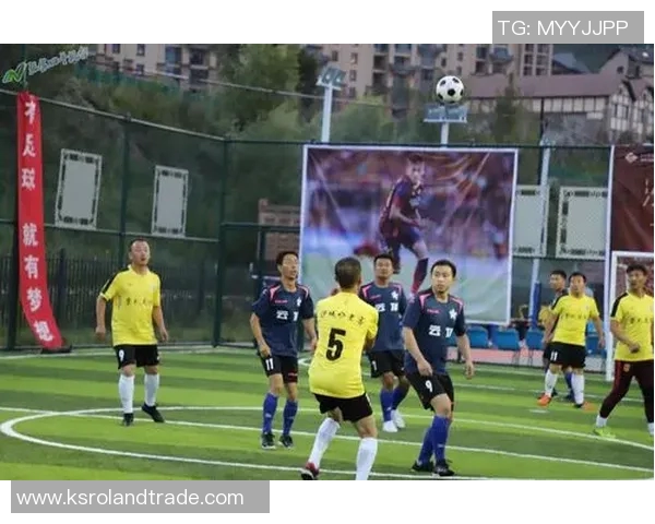 蒋亮足球生涯全景展现辉煌瞬间与激情故事