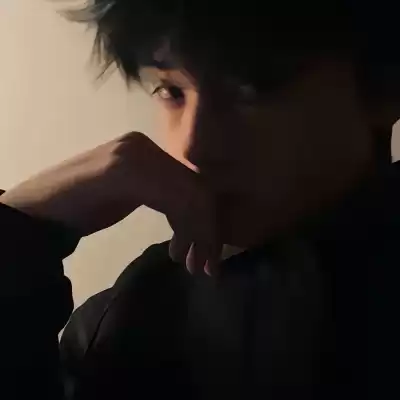 靳高妍